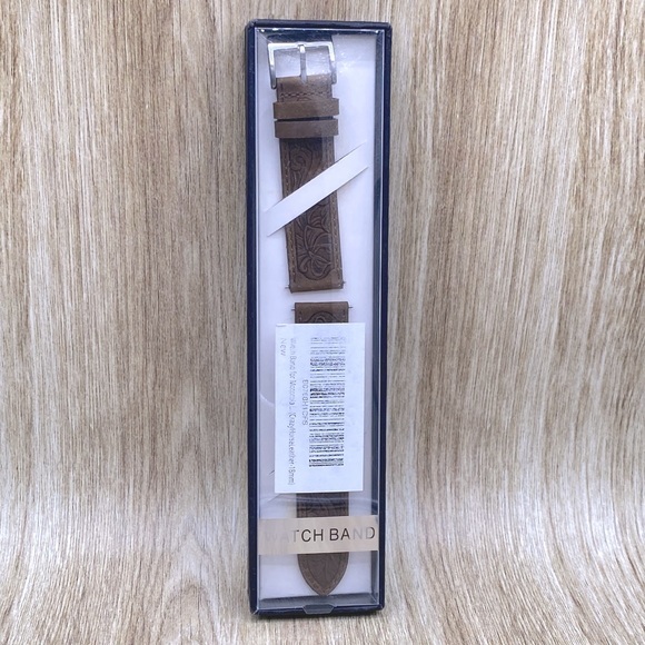 Crazy Horse Moro 360 2nd Gen Leather Etched Watch Band - Picture 6 of 10